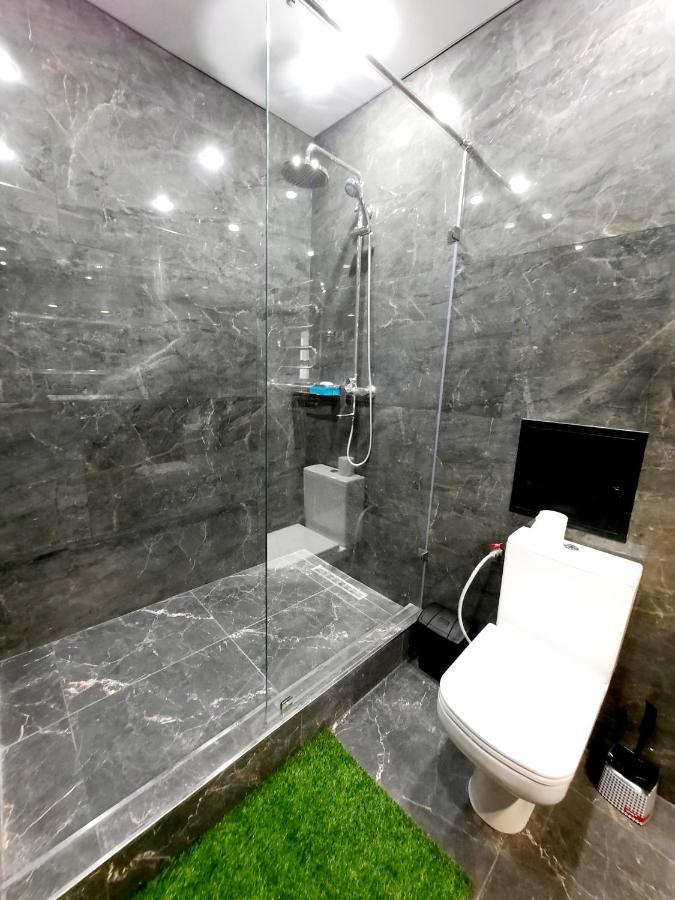 Appartamento Исы Байзакова 133 Pavlodar Esterno foto