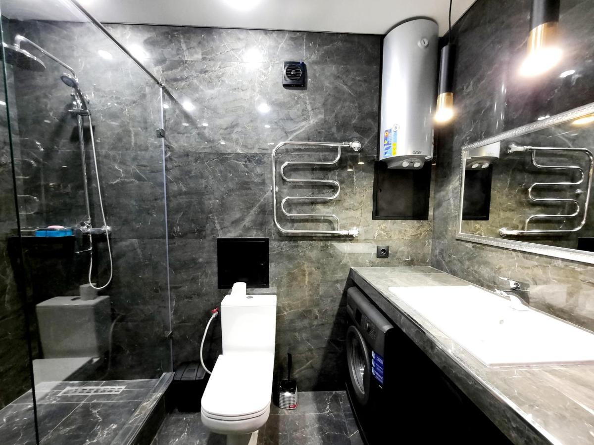 Appartamento Исы Байзакова 133 Pavlodar Esterno foto